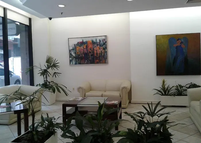 Master Express Alberto Bins - 200 Metros Do Hospital Santa Casa Hotel